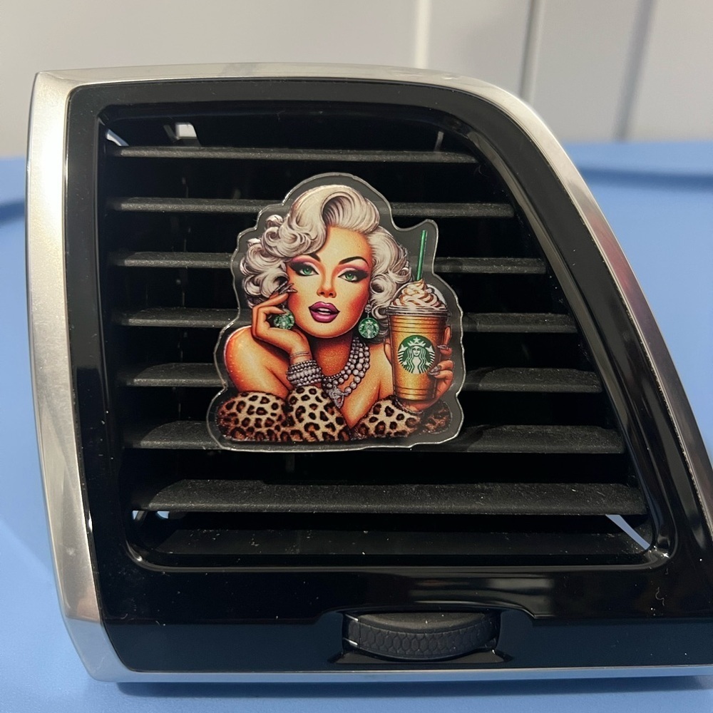 Stylish Car Air Vent Clip with Iconic Design Buyer’s Choice